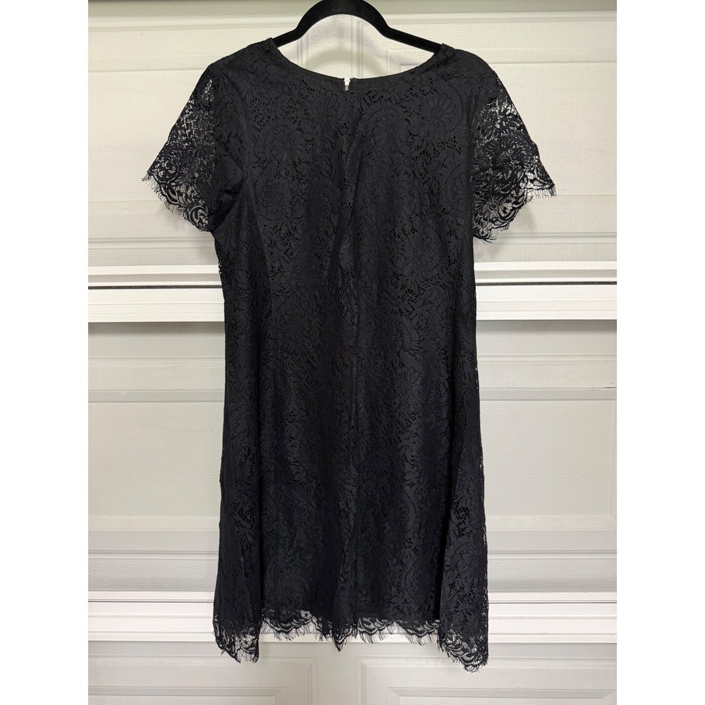 Madewell Dress size 8 Black Floral Eyelash Lace Shift Short Sleeve Zip Back EUC